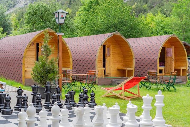 Ferienhaus für 2 Personen, mit Terrasse und Garten in Haiming