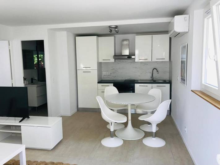 Gîte pour 4 personnes, avec jardin et vue dans Port des Oursinières - 3