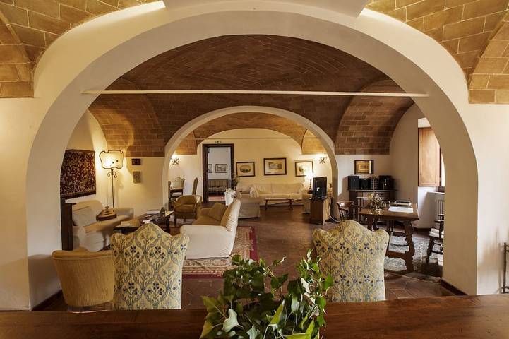 Zeitlose Eleganz mit privatem Pool in Poggibonsi, Siena Provinz