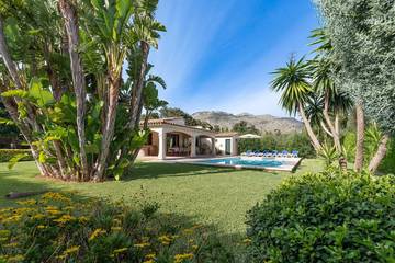 Villa in Pollença Stadt, Pollença für 6 