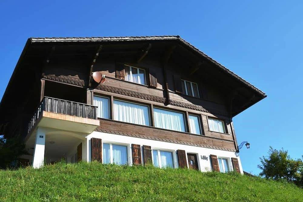 Ganze Wohnung, Kitty (Parterre) Appartement/Fewo, Dusche oder Bad, Wc 4-Bettwohnung in Saanenmöser, Saanen
