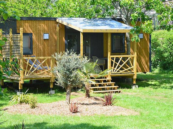 Camping Brantôme Peyrelevade - Mobilheim 4 personen - Mobilheim "Olivier" (2023) Sonntag, 2 Schlafzimmer 2 Badezimmer, großes Wohnzimmer (tv), Terrasse in Brantôme en Périgord, Périgord Vert