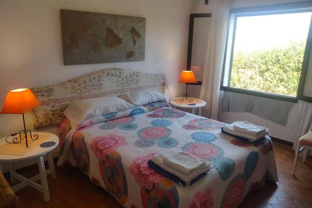 Blanco lavado villa con piscina nr la playa de Pto Pollença in Puerto de Pollensa, Pollença