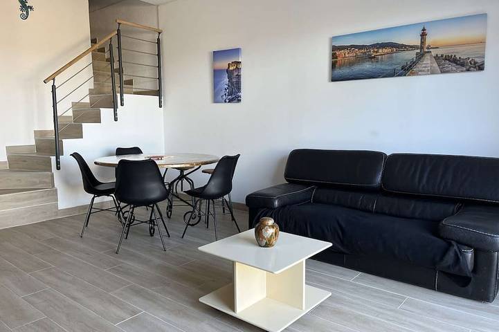 Appartement de vacances pour 4 personnes, avec jardin