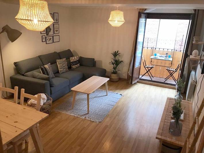 Apartamento para 6 personas, con Balcón y Vistas en Santo Domingo de la Calzada