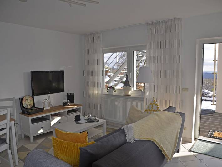 Ganze Ferienwohnung, Ferienwohnung Am Sonnenhang - Ferienwohnung, 35 qm, 2 Zimmer, max. 2 Personen in Kelkheim (Taunus), Main-Taunus-Kreis