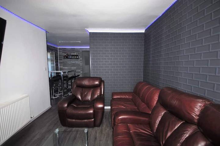 Ferienhaus für 8 Personen, mit Sauna und Garten sowie Terrasse in Brighton