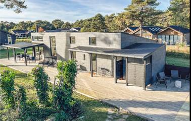 Ferienhaus für 10 Personen, mit Sauna und Terrasse in Balka Strand