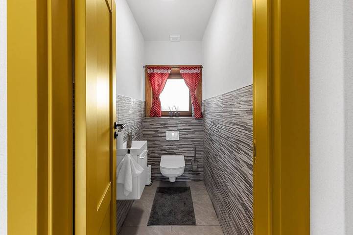 Chalet Kukana – with Private Pool in Low Tatras