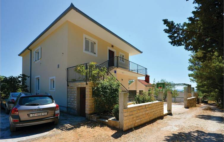 Ferienhaus für 9 Personen, mit Terrasse in Kaštela - 3