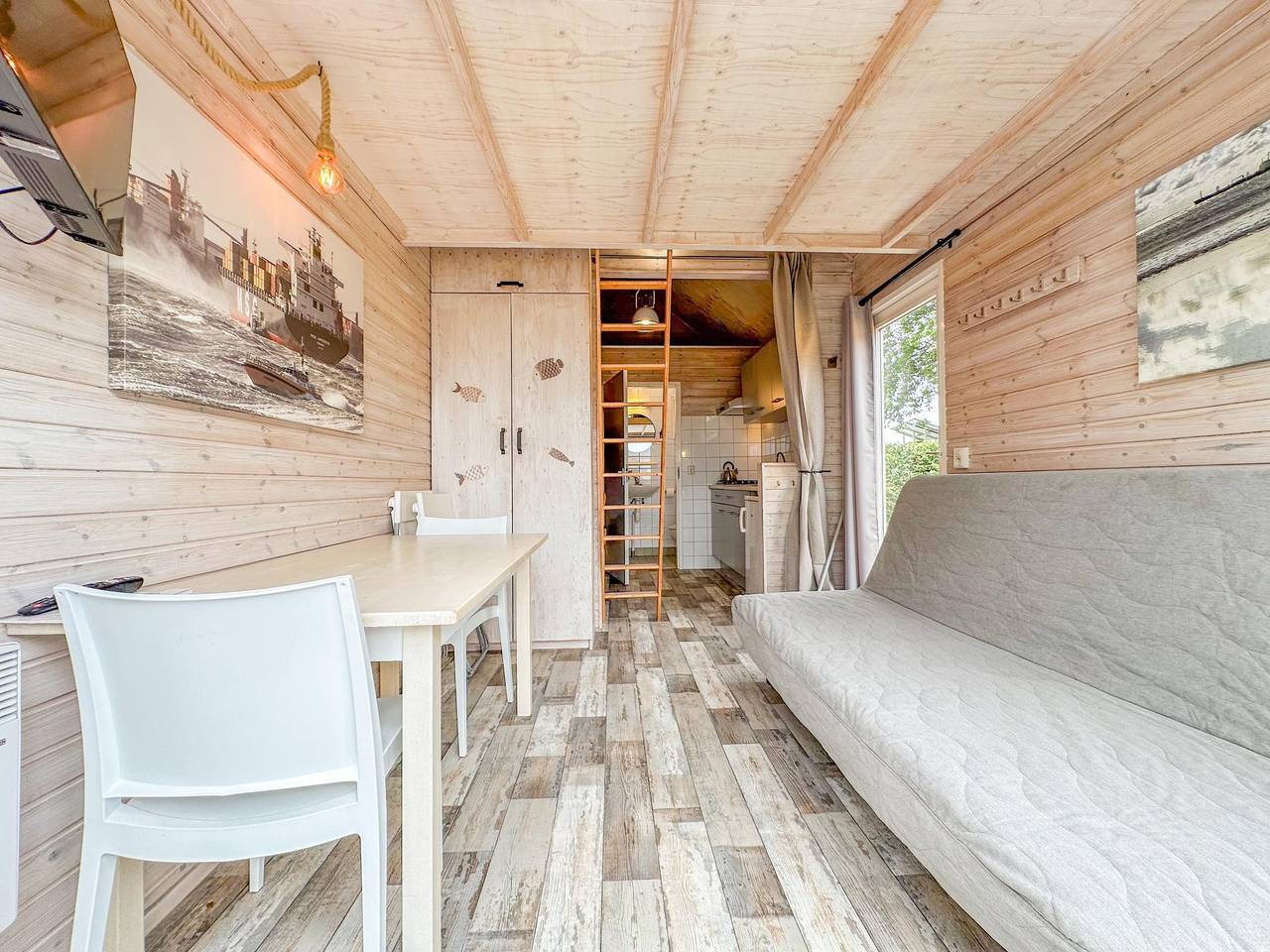 Gemütliches Ferienhaus nahe dem Strand in Ellemeet, Zeeuwse Kust