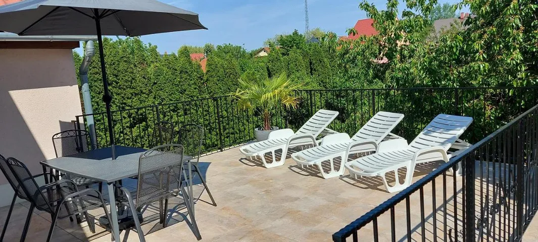Appartement de vacances pour 8 personnes, avec vue et jardin - 1