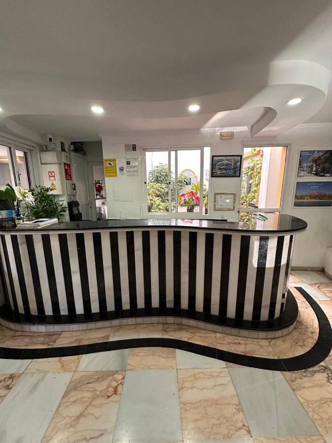 Double Room with Shared Bathroom in San Pedro Alcantara, Marbella