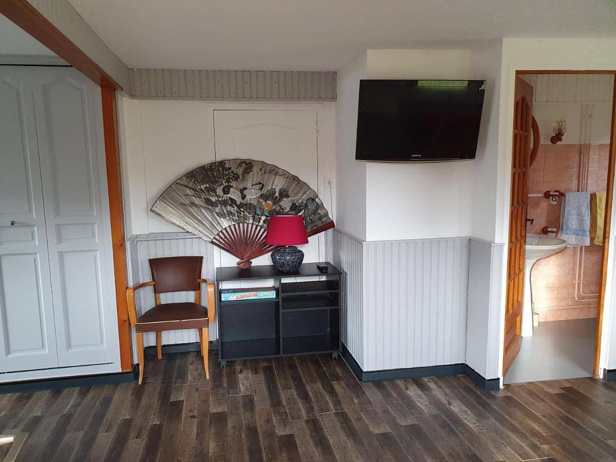 Appartement entier, One-Bedroom Apartment in Langeac, Haute-Loire
