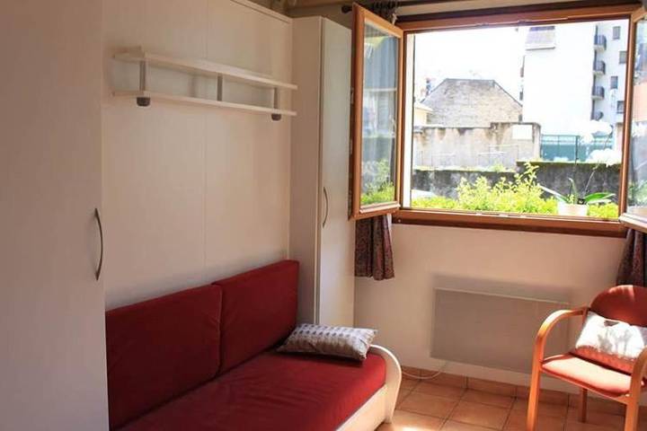 Gîte pour 2 personnes, avec terrasse et vue dans Office de Tourisme de Luchon - 2