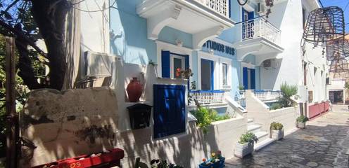 Gîte pour 2 personnes, avec vue et balcon dans Pythagoreio