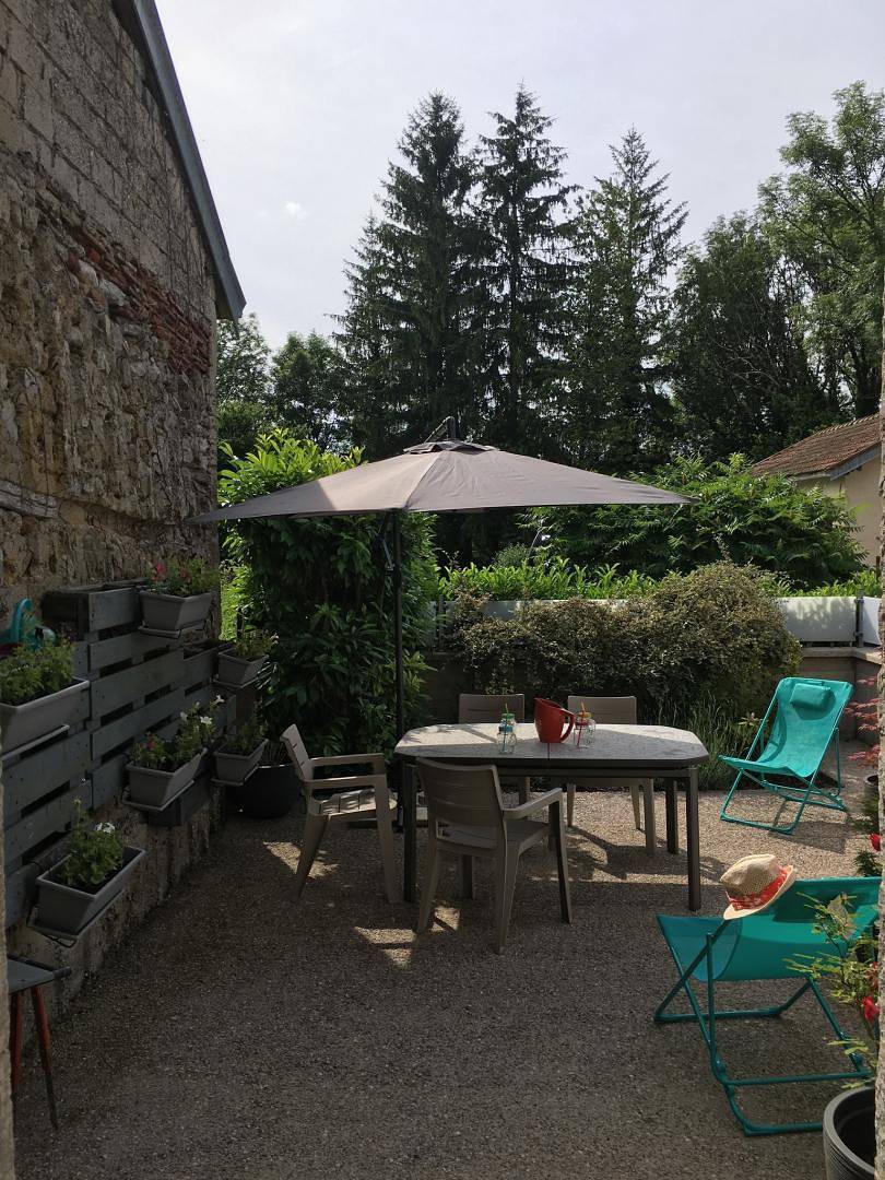 Casa de huéspedes para 4 personas con terraza in Clairvaux-les-Lacs, Jura Francais
