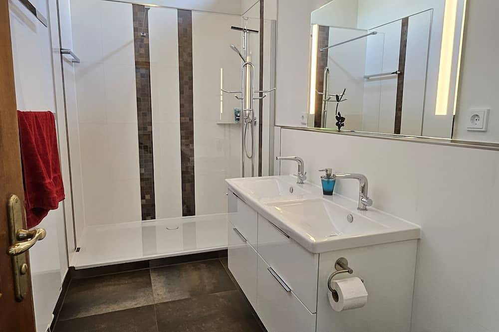 Exclusieve huis met serre en sauna in Weißensee, Füssen