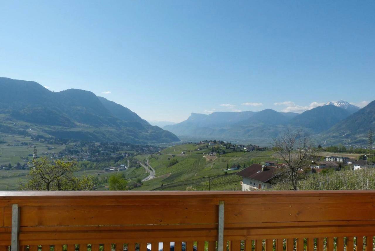 Garni Sonnleiten in Dorf Tirol, Texelgruppe