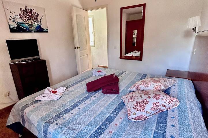 Cozy bungalow in complex with swimming pools for spectacular vacations in Sonnenland, San Bartolomé de Tirajana