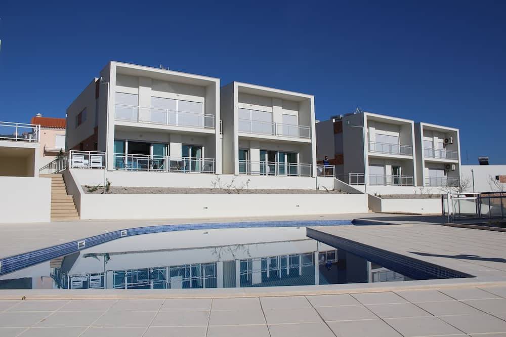 Hel lägenhet, Beautiful new apartment with swimming pool on the Portuguese Silver Coast in Salir do Porto, Tornada e Salir do Porto