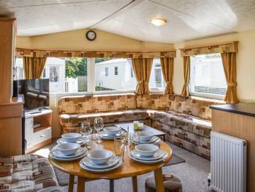 Holiday Rental for 8 People in Morecambe, Lancashire, Photo 1