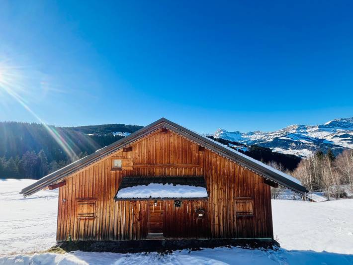 Chalet pour 6 personnes, avec terrasse, animaux acceptés à Notre-Dame-de-Bellecombe