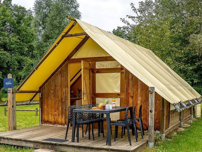 Camping pour 6 personnes, avec bassin pour enfant en Franche-Comté - 2