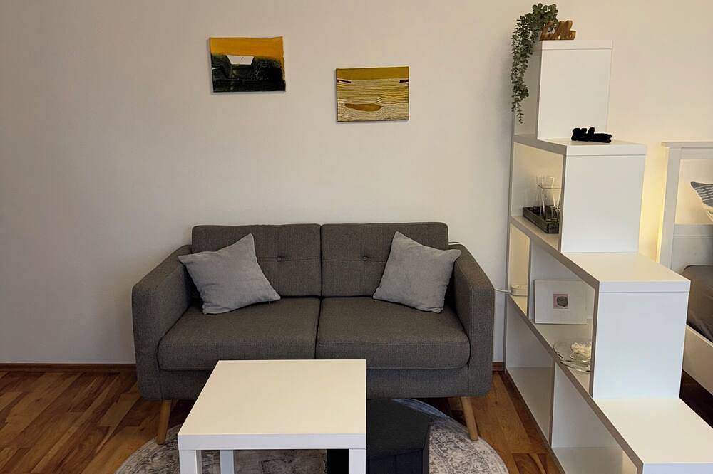 Ganze Wohnung, Cozy City Apartment Penzberg in Penzberg, Pfaffenwinkel