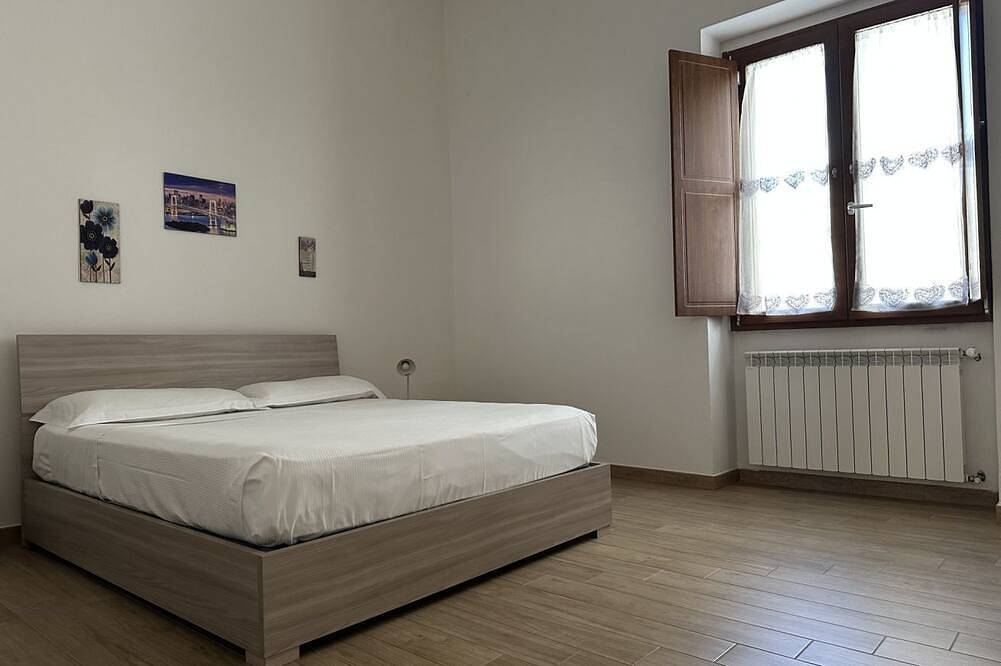Appartamento intero, Appartamento con ampio terrazzo | Brindisi Centro in Brindisi, Salento