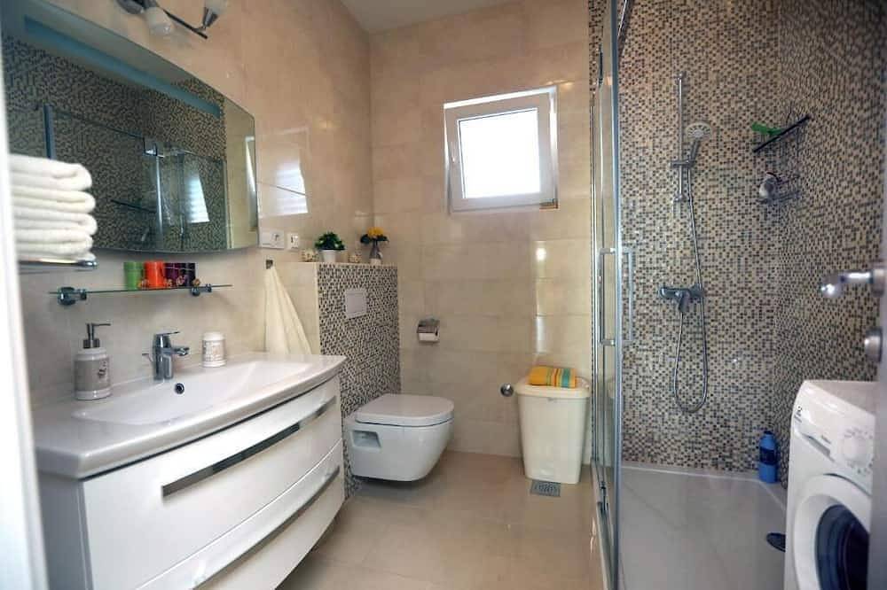 Villa Susann with swimming pool -Šibenik in Sibenik, Šibenik-Knin