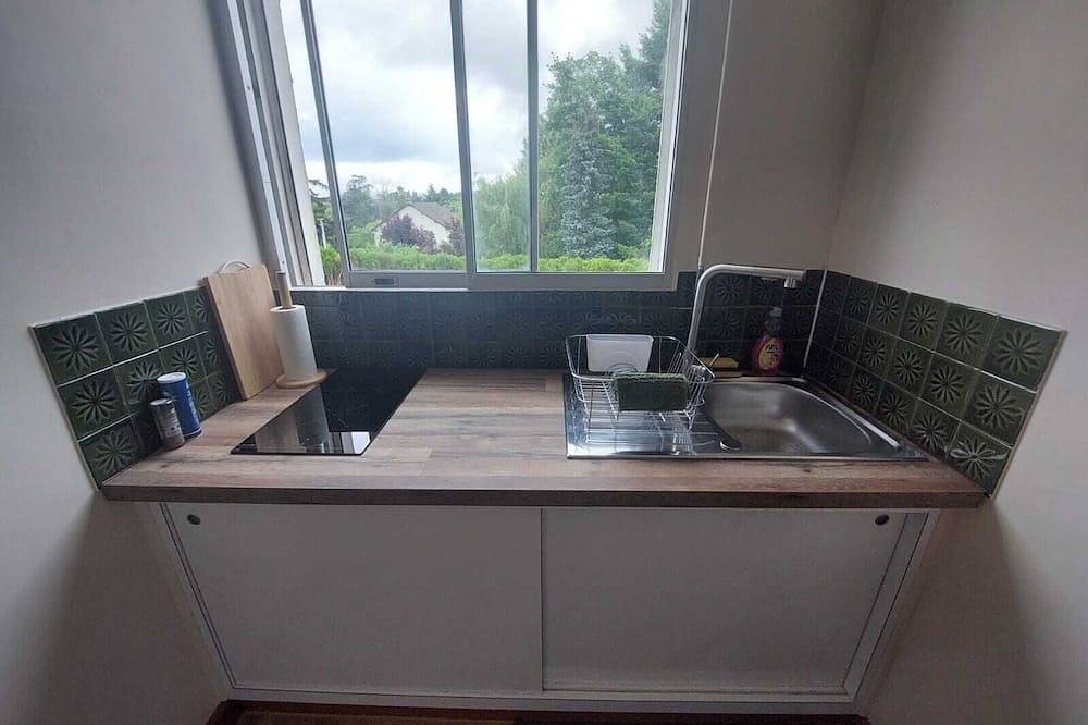 Apartamento entero, Studio- Jungle Room in Avallon, Parque natural de Morvan