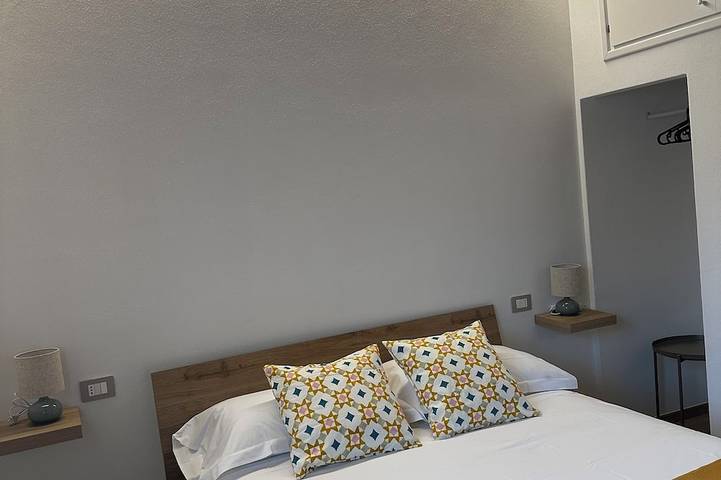 Casa Fernada,  un oasi di relax.  circondata da ulivi e a pochi minuti dal mare in Cogorno, Riviera di Levante