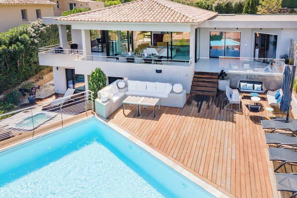 Casa vacanza a Zonza a partire da 1036€ a notte
