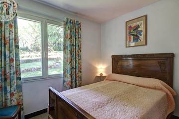 Gîte pour 4 Personnes dans Arcon, Région de Roanne, Photo 2