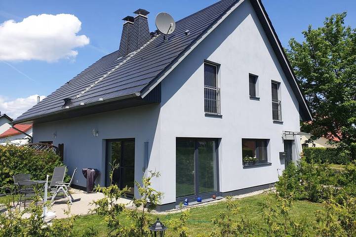 Ferienhaus für 5 Personen, mit Whirlpool und Terrasse sowie Garten in Walow