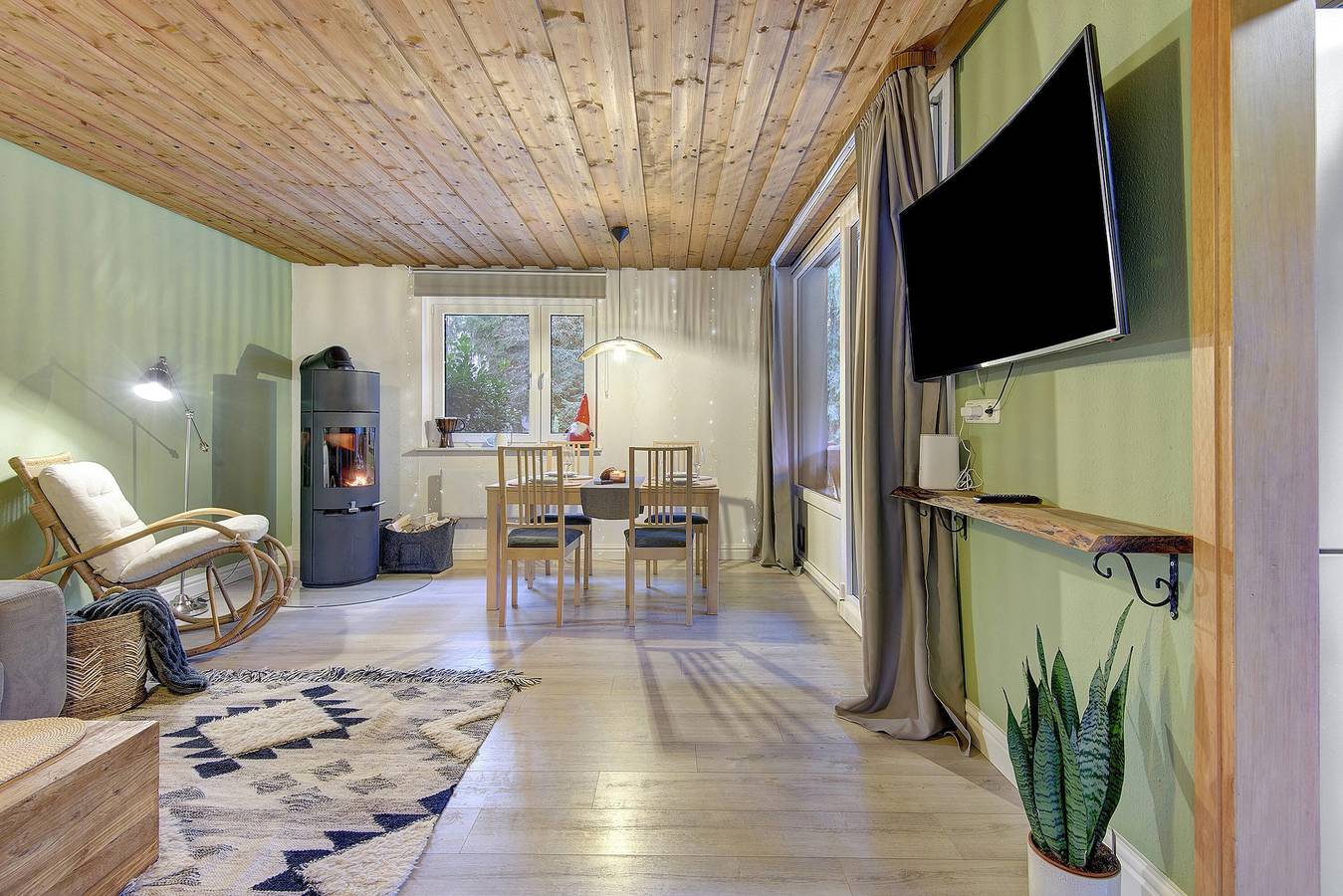 Vakantiehuis 'Am Neubäuer See' met privéterras, gemeenschappelijke tuin en wifi in Neubäu, Roding