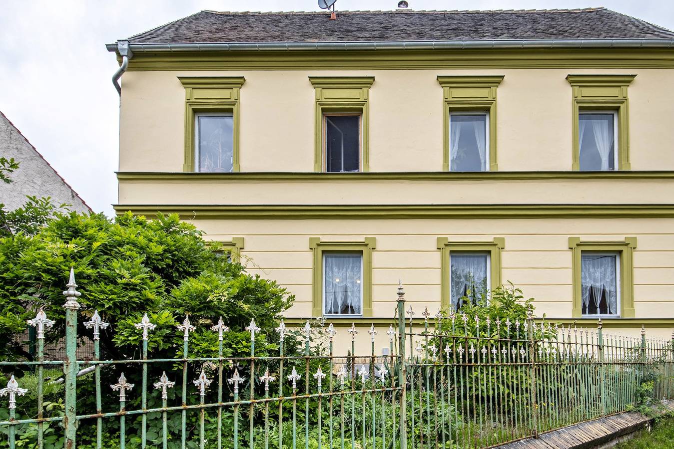 Entire apartment, Apartment 'Creutzer' with Shared Terrace, Private Garden and Wi-Fi in Leipzig, Leipzig region
