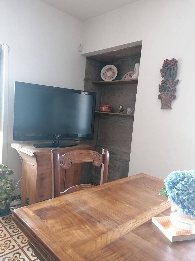 Casa de vacaciones para 6 personas, con jardín y vistas, Se admiten mascotas en Morrazo - 2