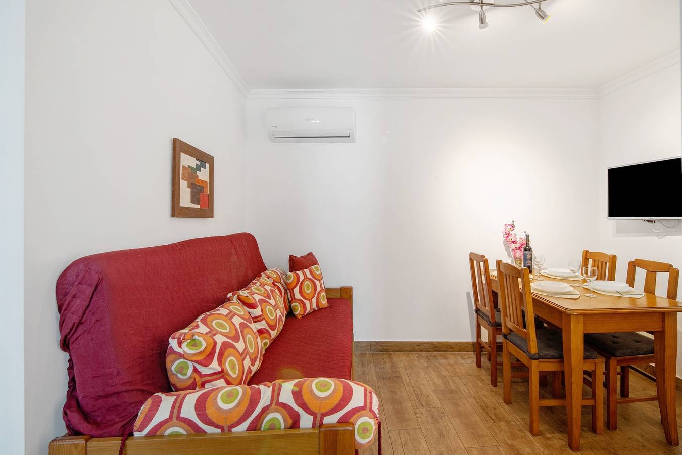 Ganze Wohnung, Ferienwohnung 'Dourado' mit Balkon, Wlan und Klimaanlage in Monte Gordo, Faro Distrikt