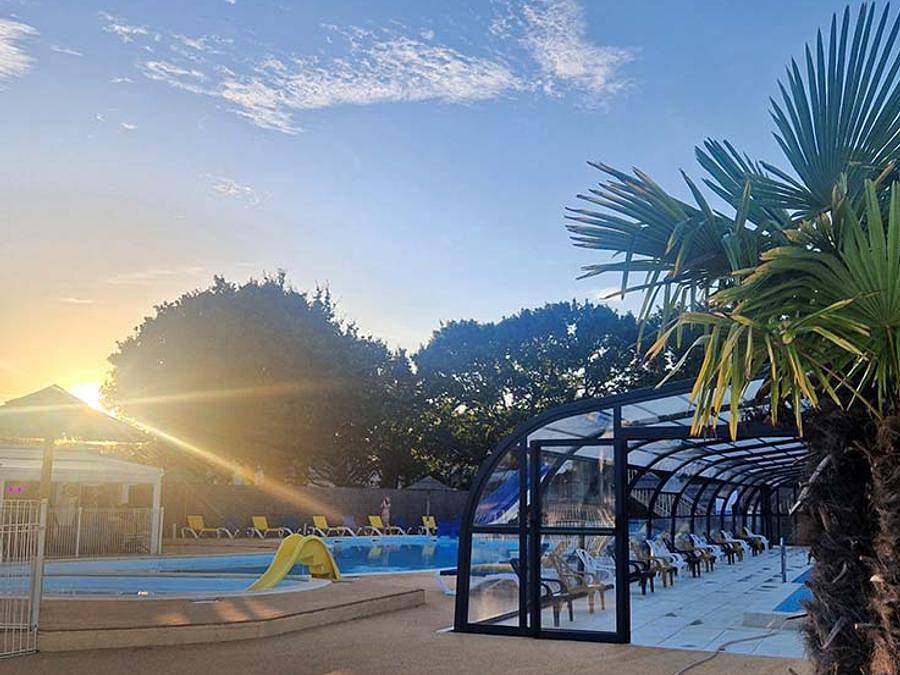 Camping Les Chalands Fleuris - Chalet 6 personen - Chalet Grand Large 6 Personen in Saint-André-des-Eaux, Côte d'Amour