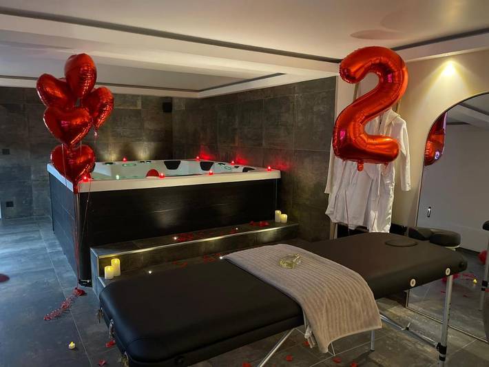 Gîte pour 4 personnes, avec jardin et sauna ainsi que piscine et jacuzzi à Pont-Sainte-Maxence - 3