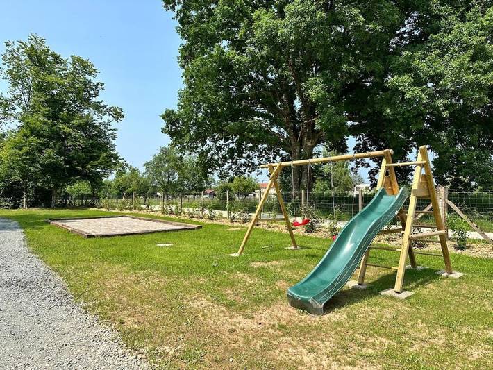 Gîte pour 4 personnes, avec terrasse et vue, animaux acceptés à Roye - 2