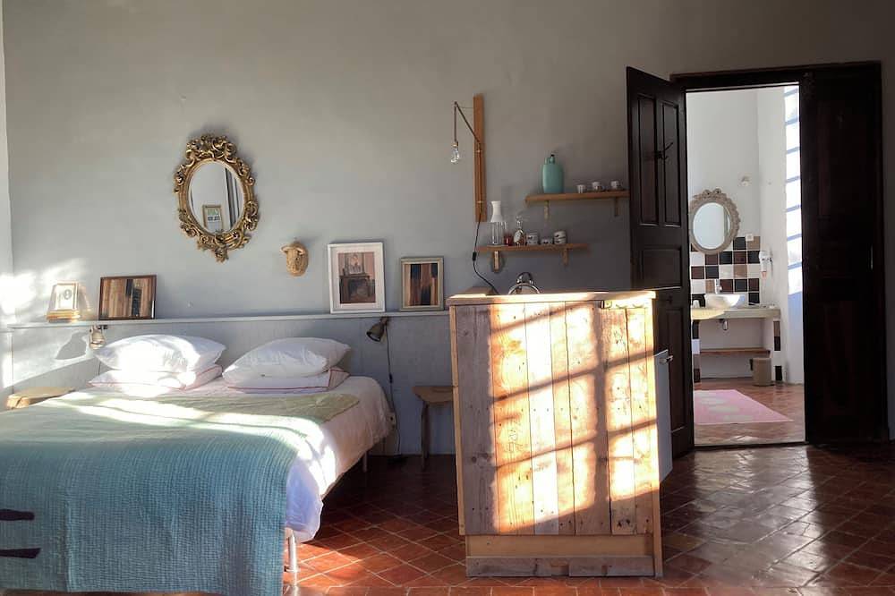 La Manufacture Royale; exclusive heritage stay in booktown, south of France in Montolieu, Région de Carcassonne