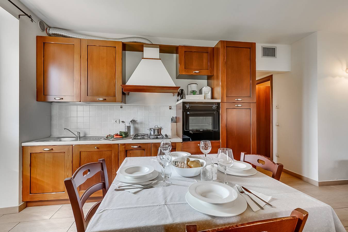 Ganze Wohnung, Agriturismo Apartment Baldo heated Pool in Padenghe sul Garda, Gardasee-Berge