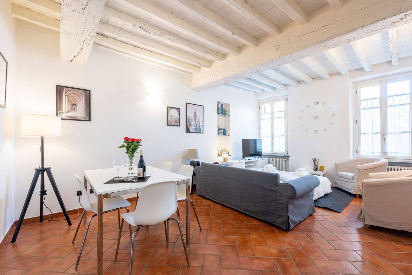 Apartamento entero, Apartamento de vacaciones para 2 personas in Parma, Provincia de Parma