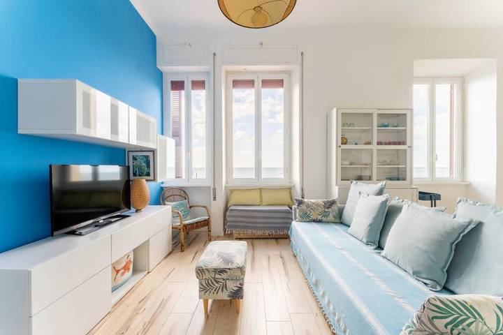 Loft per 8 persone, con Balcone e Terrazza nonché Panorama a Ostia