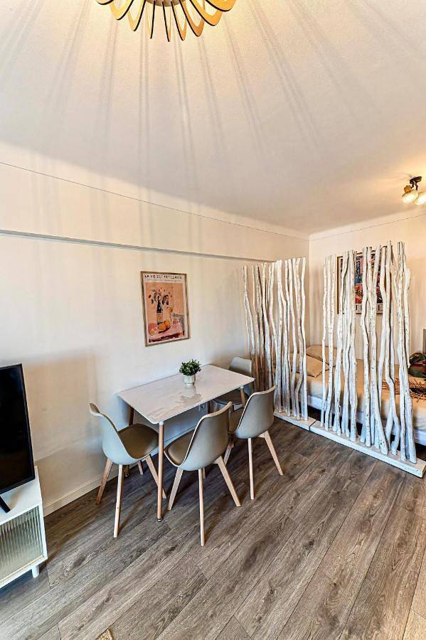 Gîte pour 4 personnes, avec vue et balcon dans Port du Cros de cagnes - 2