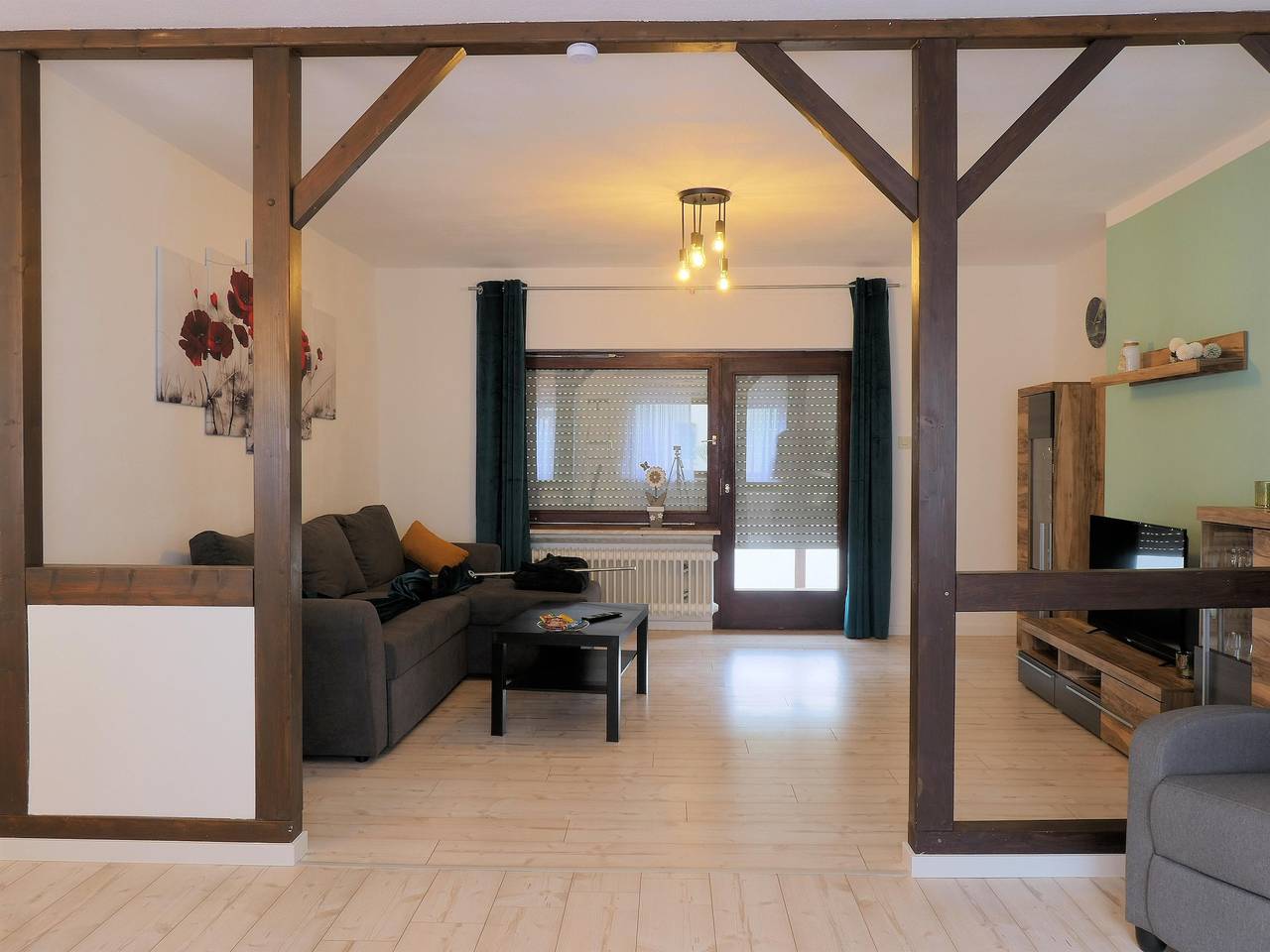 Ganze Ferienwohnung, 4-Bett-Ferienhaus mit 2Schlafräumen (bis 5 Pers.) in Antweiler, Ahrtal