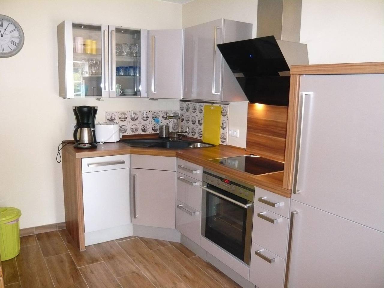 Ganze Wohnung, Modernes Ferienhaus Aloha 2 mit Terrasse und Privatem Parkplatz auf Fehmarn in Ostfehmarn, Fehmarn
